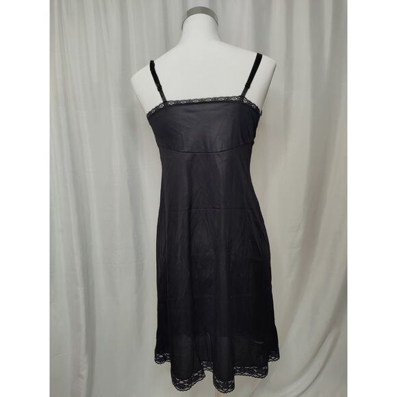Vintage Vanity Fair slip nightgown dress black nylon 34 small lace adjustable - Picture 2 of 10